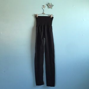 Bundle Nikibiki High Waisted Leggings